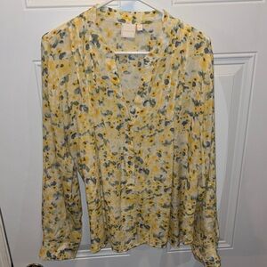 Zac & Rachel Yellow and Gray Floral Split-Neck Blouse